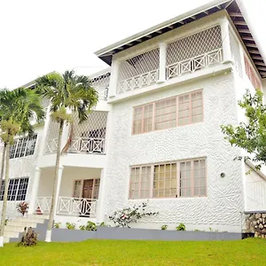 Homestay Suiteville In
